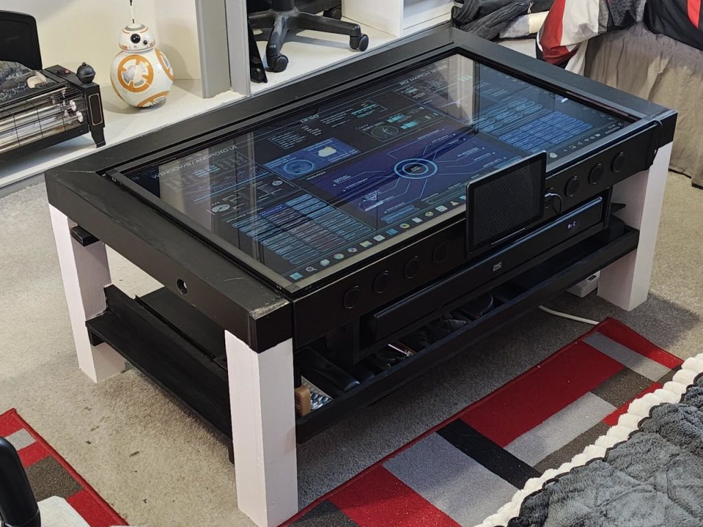 Transformez Votre Salon avec Cette Table Basse Interactive en Matériaux Récupérés : Le DIY Écologique à Ne Pas Manquer !