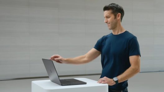 m4 macbook pro video event - plare.