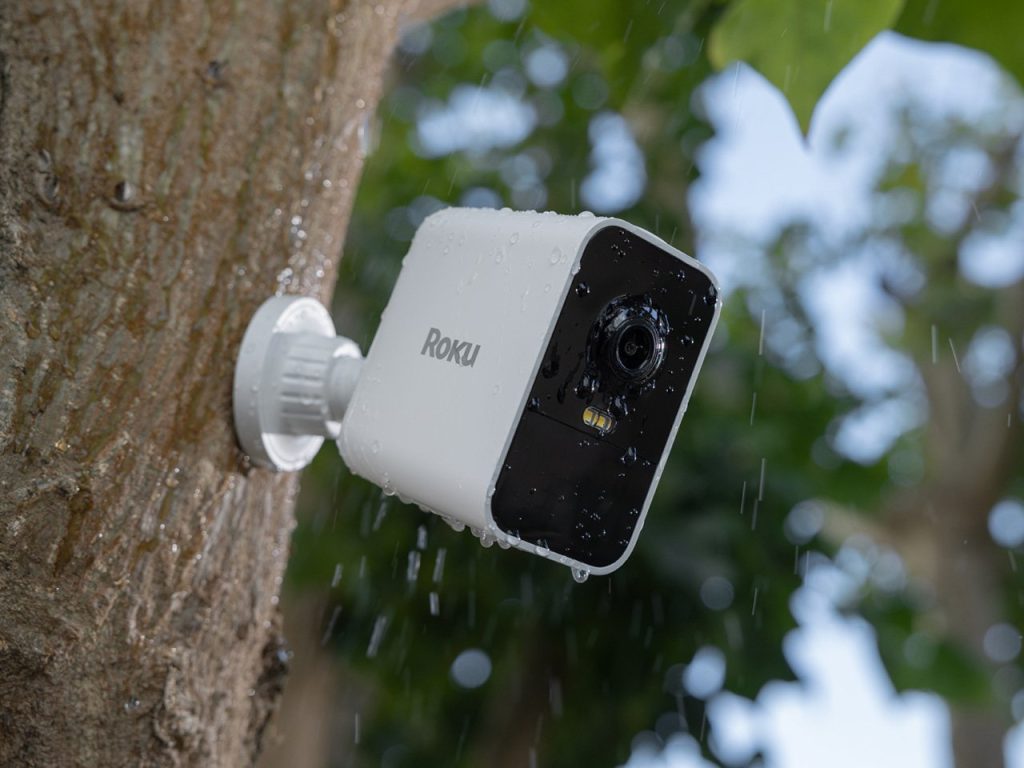 Découvrez comment les caméras de sécurité Roku alimentées par batterie révolutionnent votre installation!