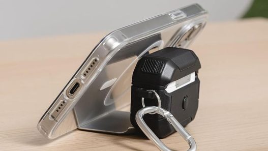 switcheasy defenderplus airpods case 1 - plare.
