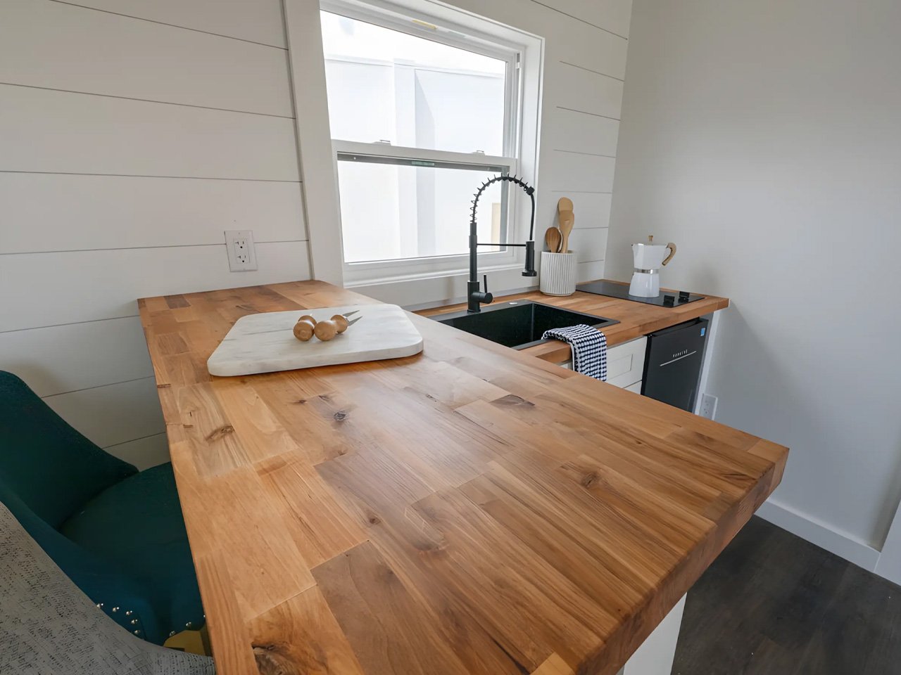 1746400662 72 Decouvrez la Maison Tiny a Un Etage Abordable Interieur - plare.