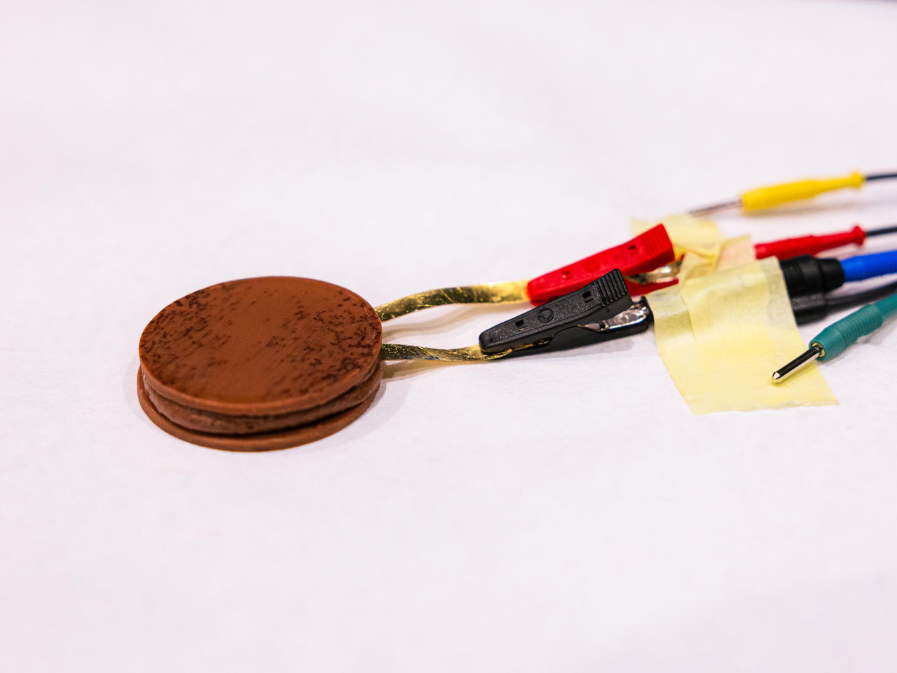 1746460563 814 Decouvrez le Gateau Robotique Comestible Une Revolution Edible avec - plare.
