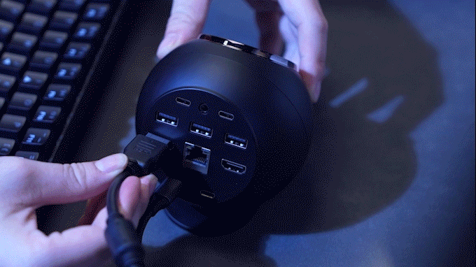 1746584054 969 Transformez Votre Bureau Decouvrez le DockOrb 12 en 1 et Chargeur - plare.