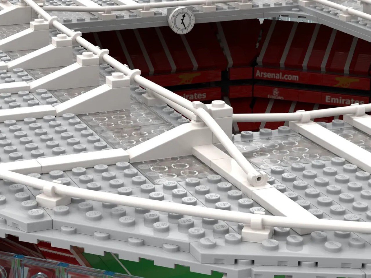 1746665015 238 Decouvrez la Replique du Stadium Emirates en LEGO Le - plare.