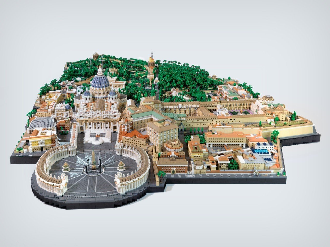 1746741763 893 Decouvrez cette incroyable replique du Vatican en LEGO de 67 - plare.
