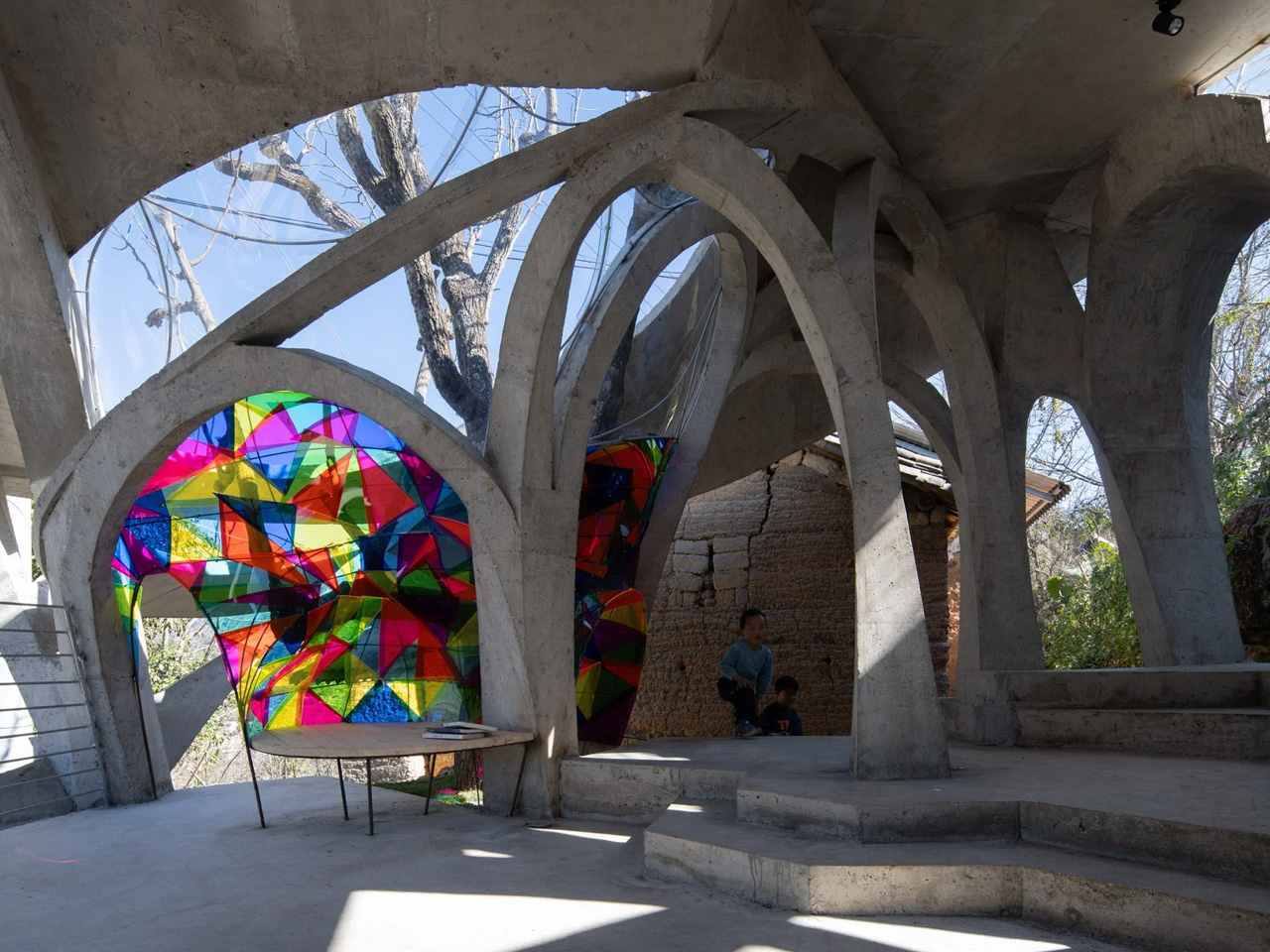 1746749043 715 Decouvrez Comment la Bibliotheque de Champignons Fantaisie Transforme un Village - plare.