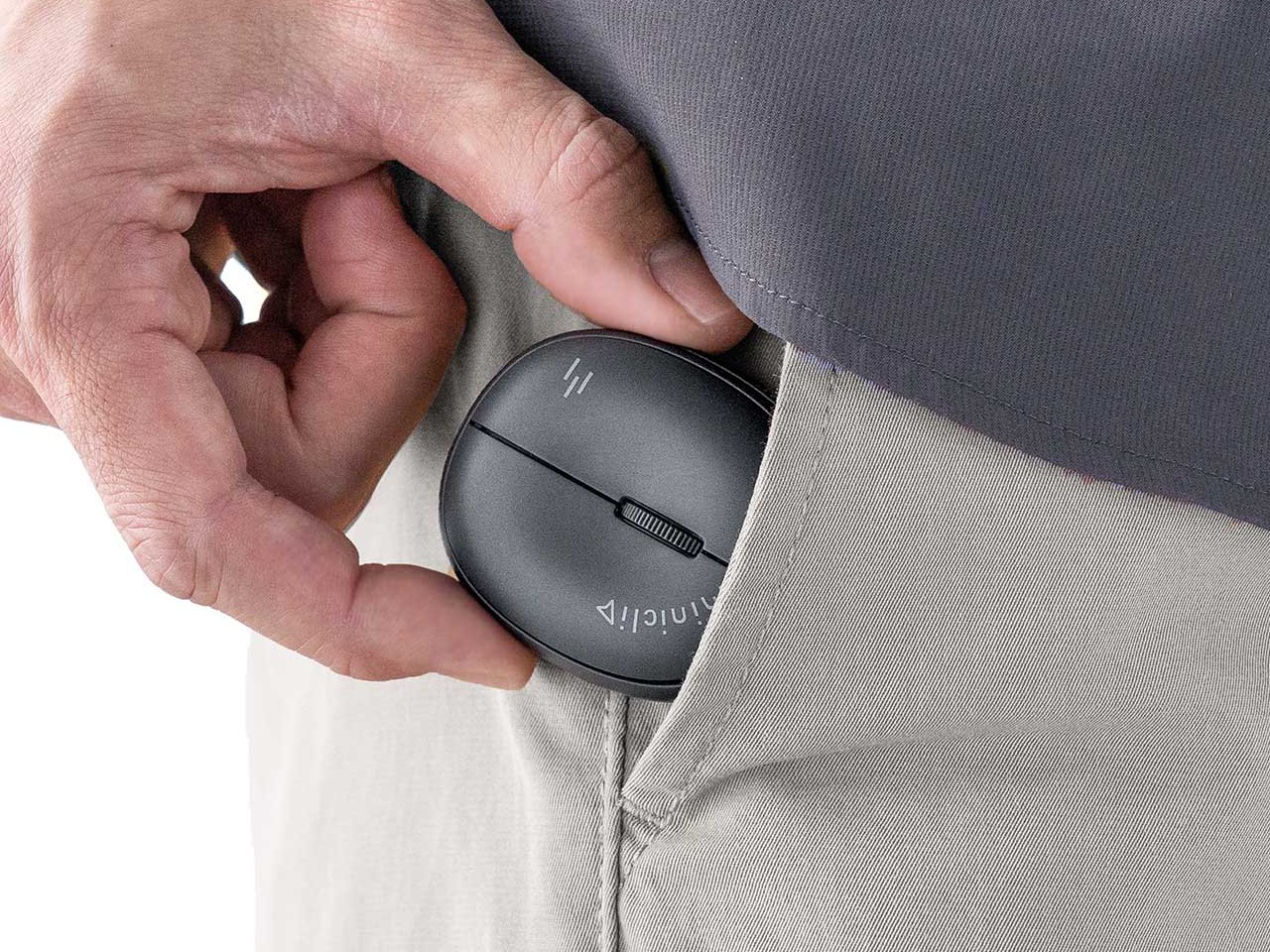 1746801641 198 Decouvrez la souris Bluetooth ultra compacte Plus petite quun etui - plare.