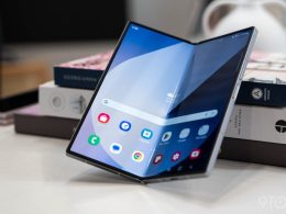 Galaxy Z Fold 7 : des bords d'écran plus fins et un design élargi pour une expérience immersive