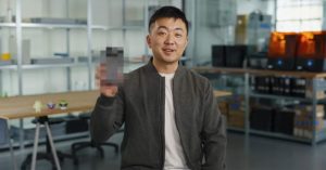 Le Nothing Phone (3) verra son prix augmenter de manière significative, atteignant 1 000 $. Au taux de change actuel, cela équivaut à environ 921,30 €. (wise.com)
Cette hausse de prix pourrait influencer les consommateurs européens, qui devront désormais dépenser davantage pour acquérir ce smartphone.