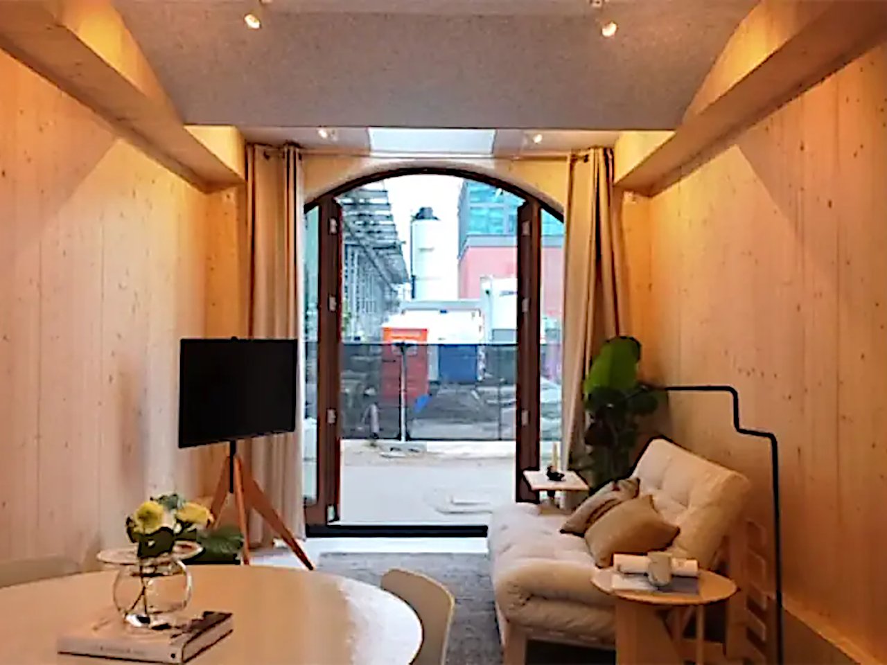 1747414145 521 Transformez votre espace avec la Tiny House Nestle La - plare.