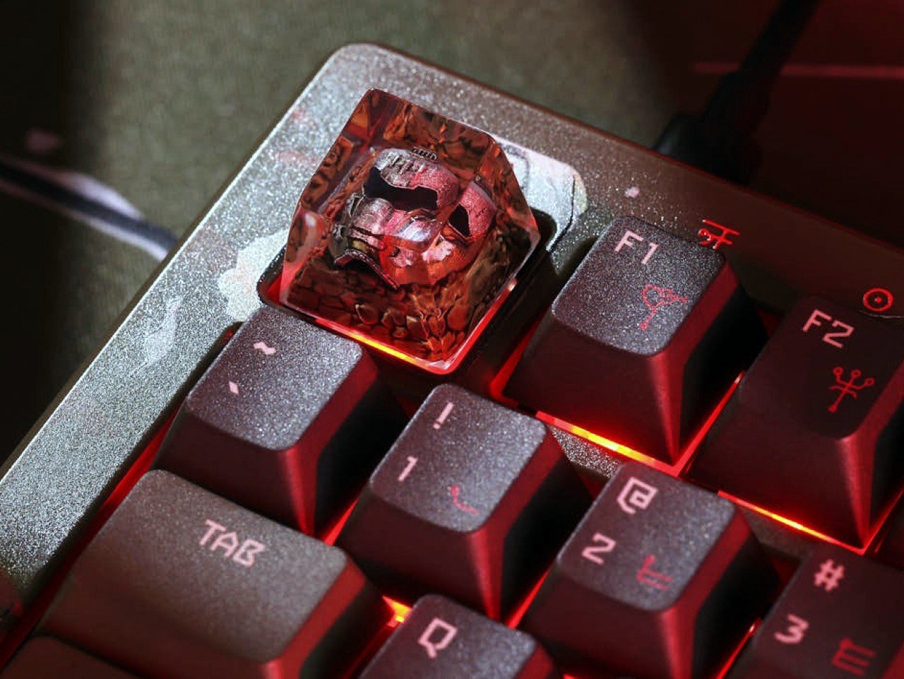 1747608587 899 Transformez votre clavier avec ces keycaps DOOM laccessoire ultime - plare.