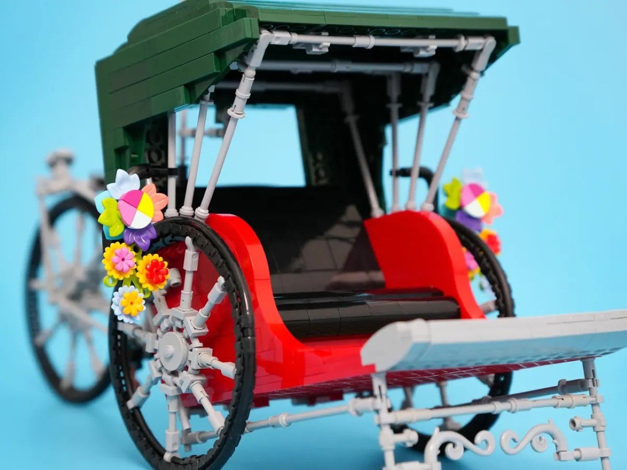 1747702903 512 Decouvrez Comment le Trishaw Inverse de Penang a Ebloui le - plare.