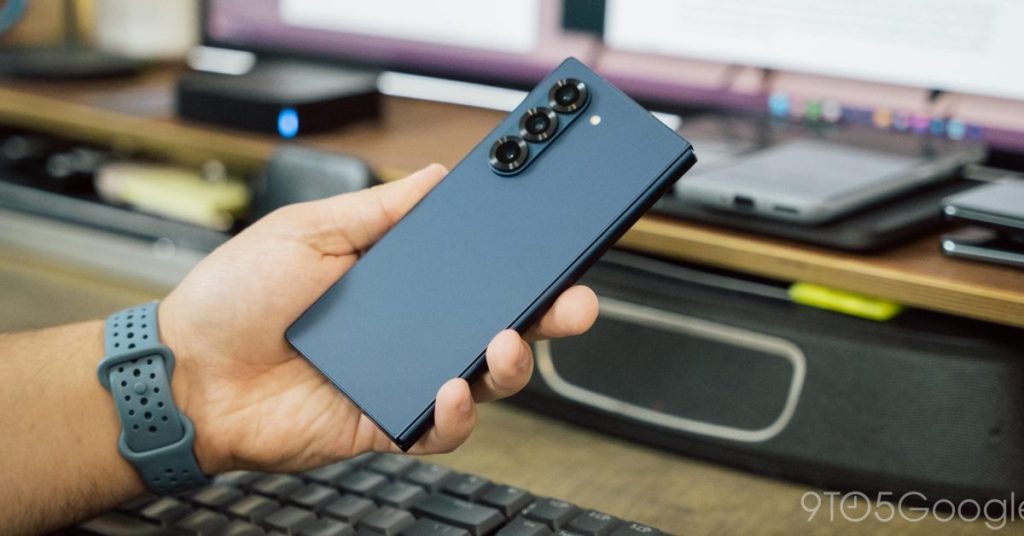 Galaxy Z Fold 7 : fuite révélatrice sur un design élargi et des dimensions améliorées