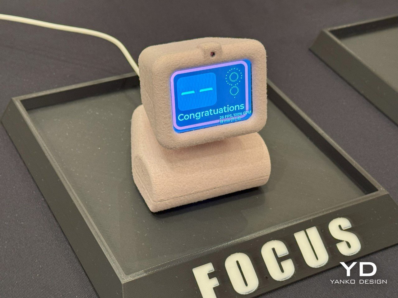 1747951173 778 Decouvrez comment le Focus Buddy a remplace lAnki Vector - plare.