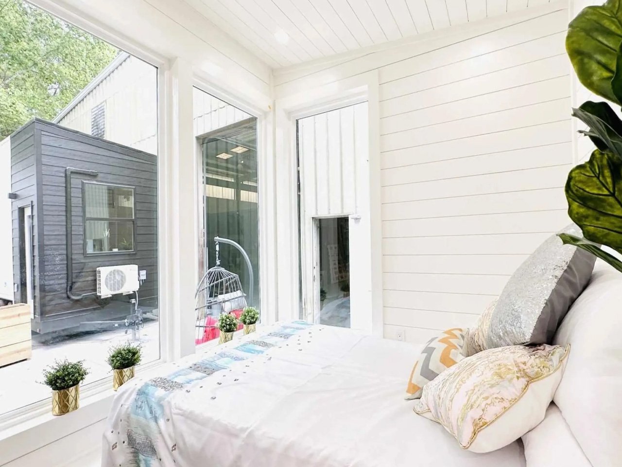 1748261264 160 Decouvrez cette Tiny House Abordable Parfaite pour Airbnb Bureau - plare.