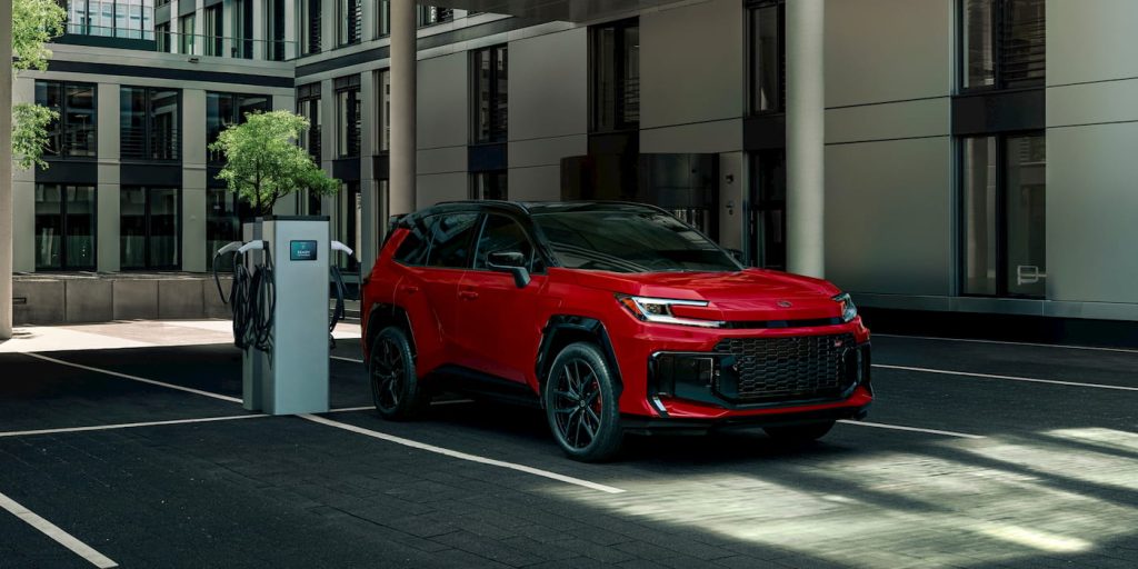 Toyota prépare son avenir électrique avec de nouveaux hybrides, PHEV et EV - plare. Toyota-hybrid-PHEV-EVs