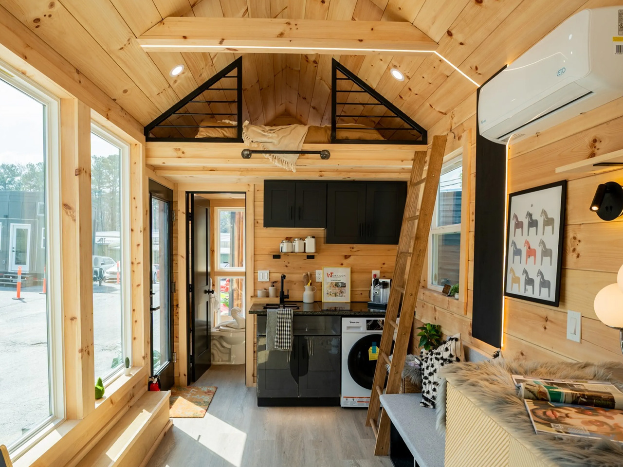 1748475441 758 Decouvrez ce Tiny Home Scandinave a 50K Modernite et - plare.