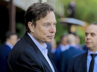 20 05 2022 Conectividade e Protecao da Amazonia com Elon Musk 52090110249 1000x600 - plare.