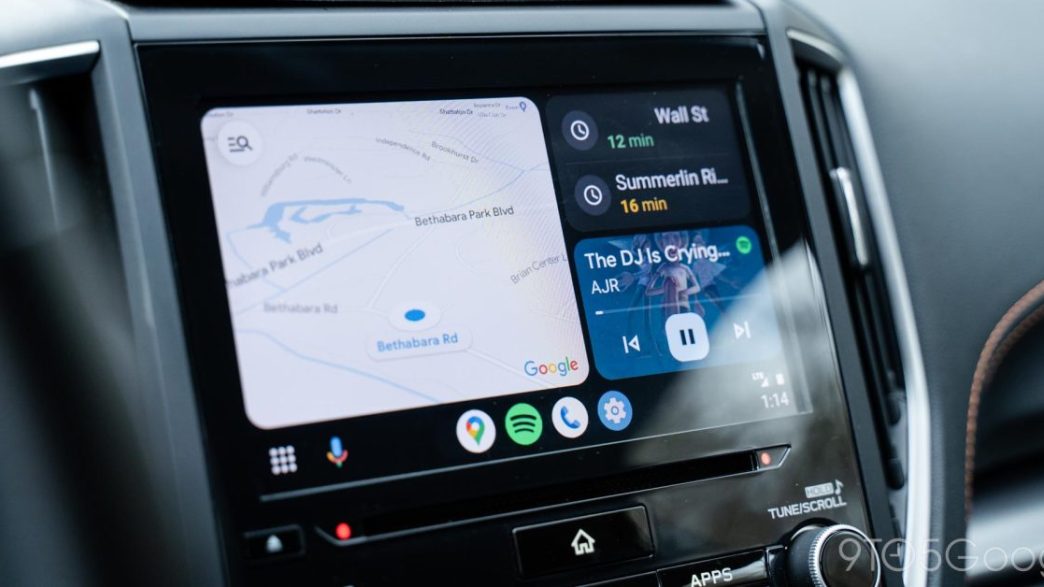 Android Auto : thème clair presque prêt avec un aperçu captivant de la galerie