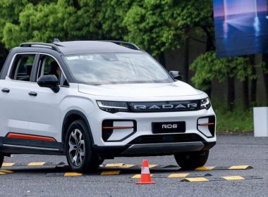 Chinese EV pickup global - plare.