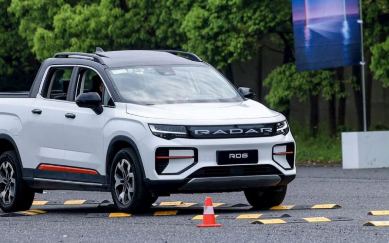 Chinese EV pickup global - plare.