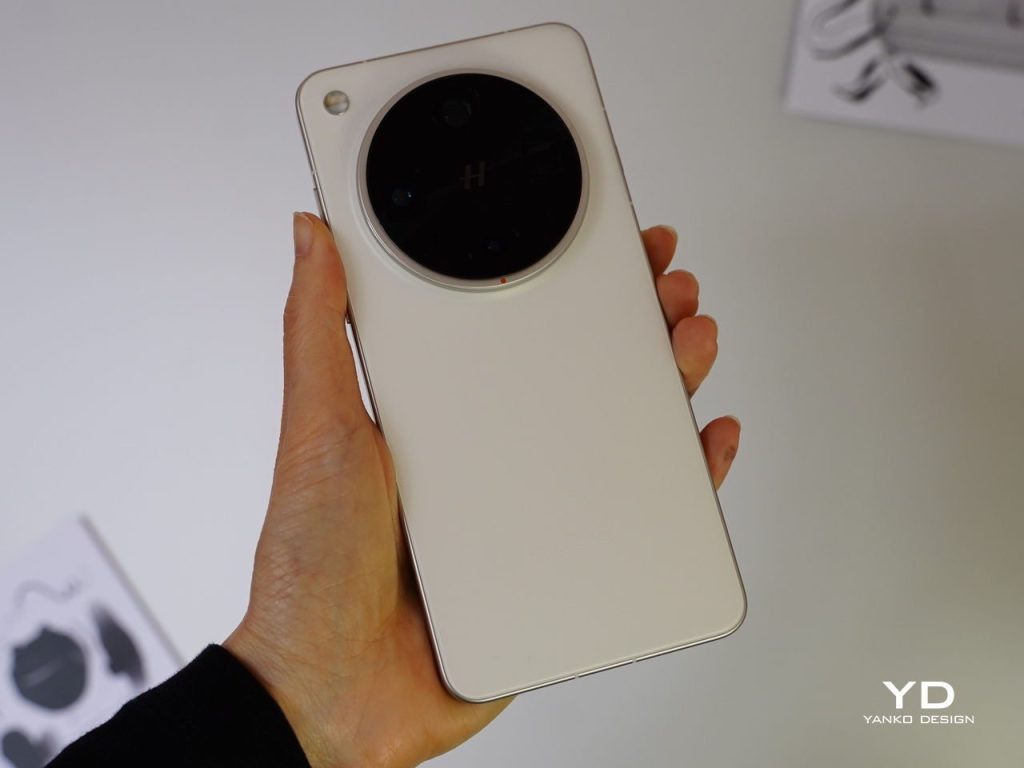 Découvrez l’OPPO Find X8 Ultra : Le Flagship Éblouissant que Peu de Gens pourrons Tester!