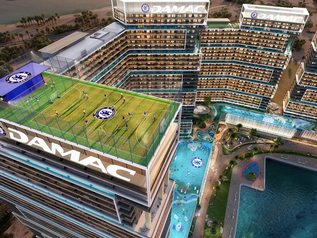 Découvrez le Luxe Sportif à Chelsea Residences Dubai : Terrain de Foot Sur le Toit et Commodités Exclusives !