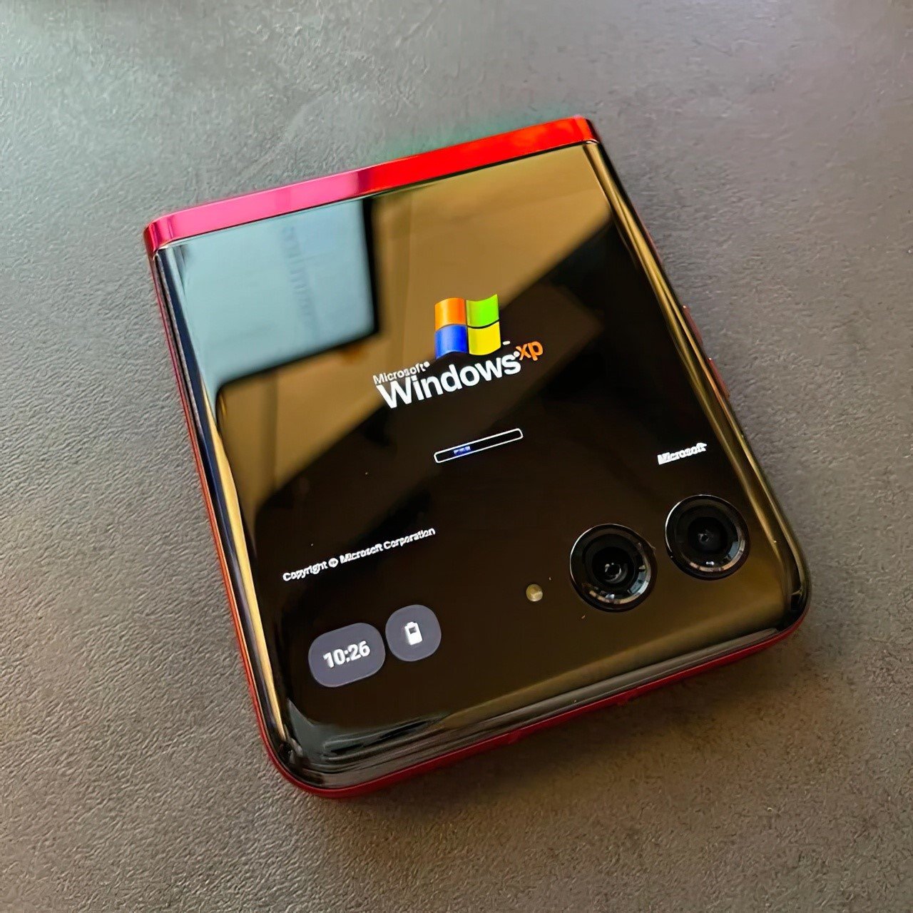Decouvrez le Moto Razr 40 Ultra le Crossover Tech - plare.