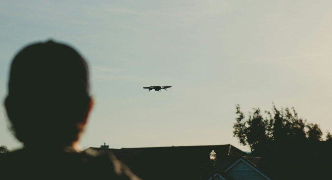 Drones d'espionnage sur les bases américaines : le Congrès cherche une solution urgente