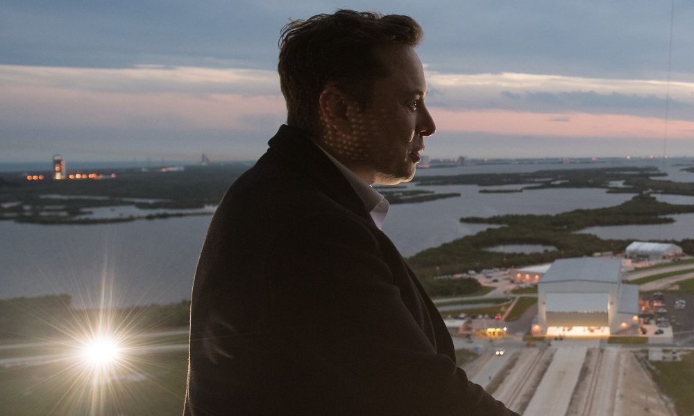 Elon Musk SpaceX - plare.