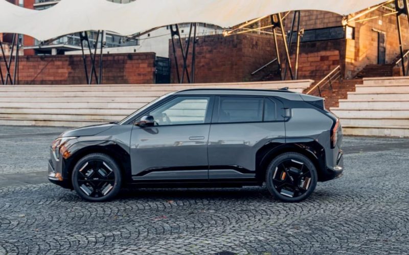 Kia EV3 North American debut - plare.