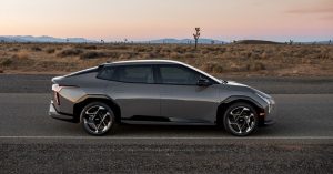 Kias low cost EVs 2 - plare.