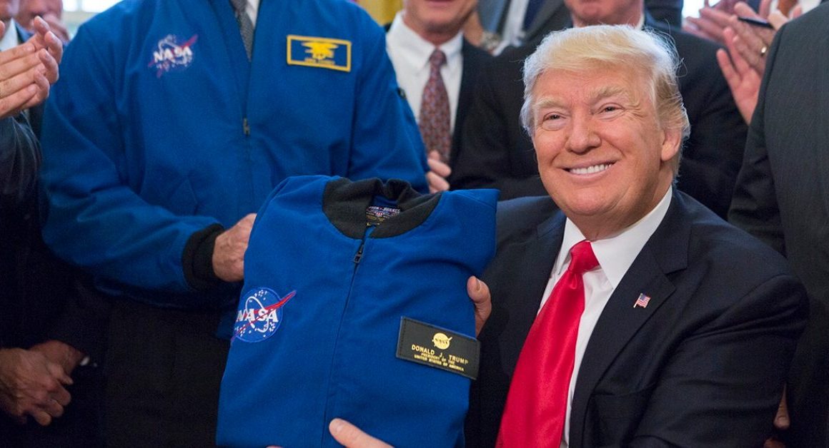 La Maison Blanche alloue des fonds à la NASA pour la Lune et Mars, sans compromis