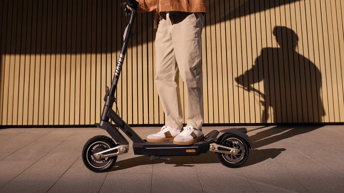 La trottinette électrique Navee ST3 Pro atteint un nouveau prix bas de 722,50 €, offrant une performance exceptionnelle à un tarif attractif. - plare. Trottinette électrique Navee ST3 Pro