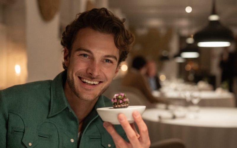 Knife Edge: Chasing Michelin Stars, Apple TV+ annuncia la docuserie culinaria: i primi dettagli