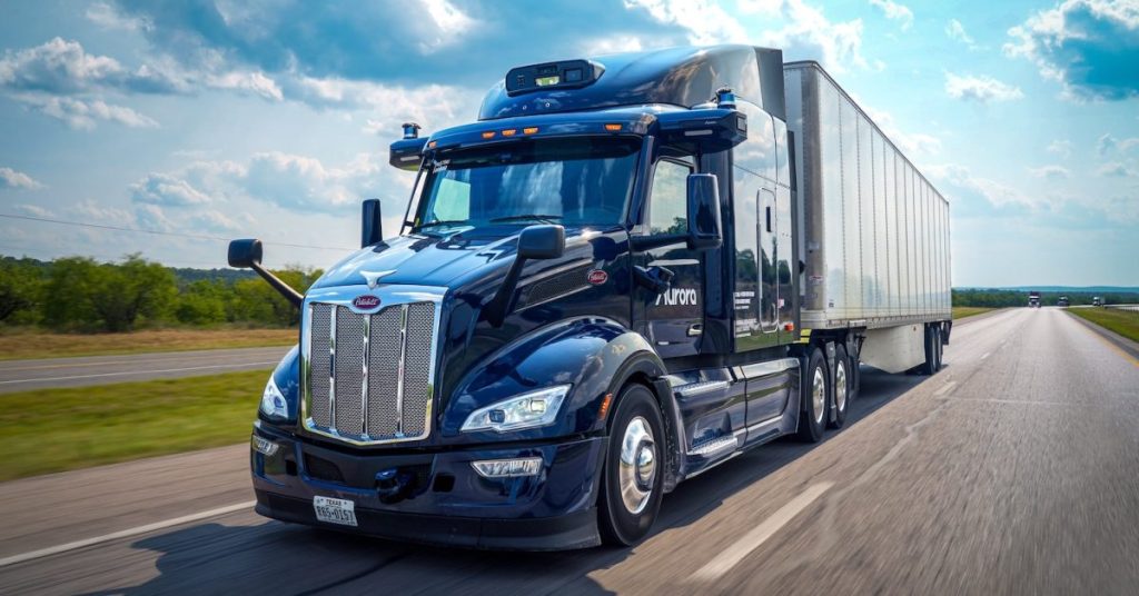 Humains à l’avant-scène alors que le Texas recule sur le camionnage autonome : enjeux et perspectives de l’automatisation du transport