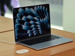 MacBook Air M4 - plare.
