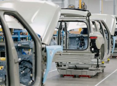 Rivian R2 images validation - plare.