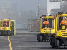 SSA Marine electric forklifts Port of LA - plare.