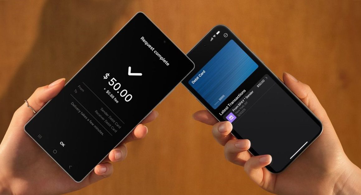 Samsung Wallet intègre une fonctionnalité 'Tap to Transfer' pour cartes physiques : simplifiez vos paiements électroniques.