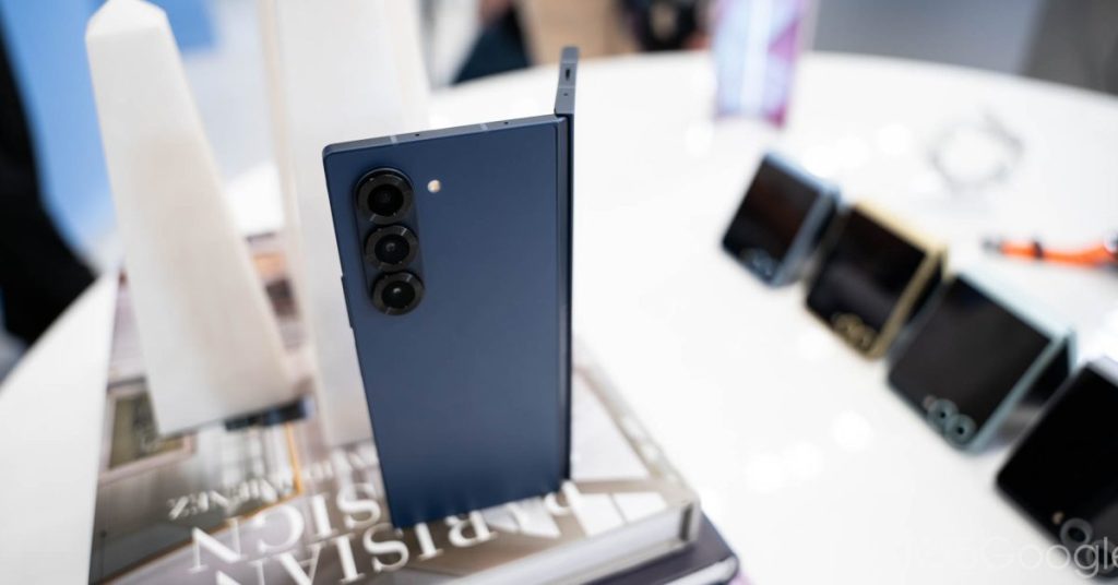 Samsung améliore le design des charnières pour le Galaxy Z Fold 7 : une avancée dans les smartphones pliables