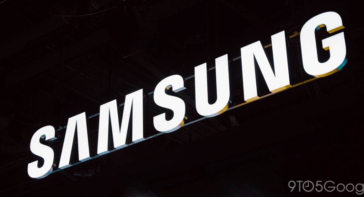 Samsung, leader mondial des puces mémoire, annonce une hausse de 15 à 20 % des prix de ses DRAM et NAND Flash pour le troisième trimestre 2024, en réponse à la demande accrue liée à l'intelligence artificielle. (trendforce.com) Cette augmentation devrait améliorer les performances de l'entreprise au second semestre de l'année. Les clients, tels que Xiaomi, Oppo et Google, ont accepté ces nouveaux tarifs, anticipant une hausse des ventes de smartphones, notamment sur les marchés internationaux. (kedglobal.com)