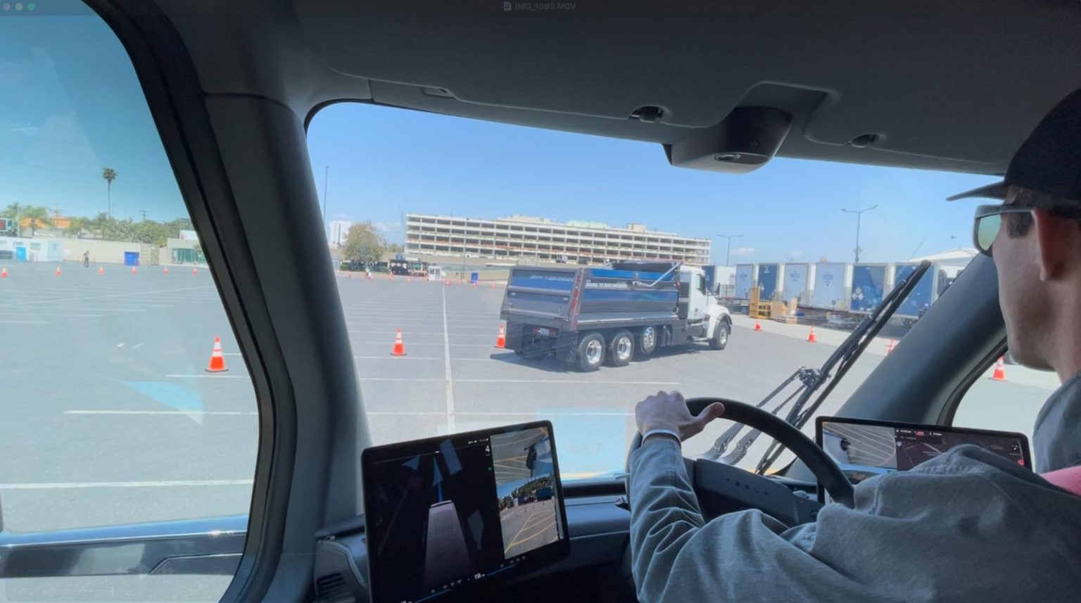 Essai du Tesla Semi à l’ACT Expo : une expérience révolutionnaire en transport durable
