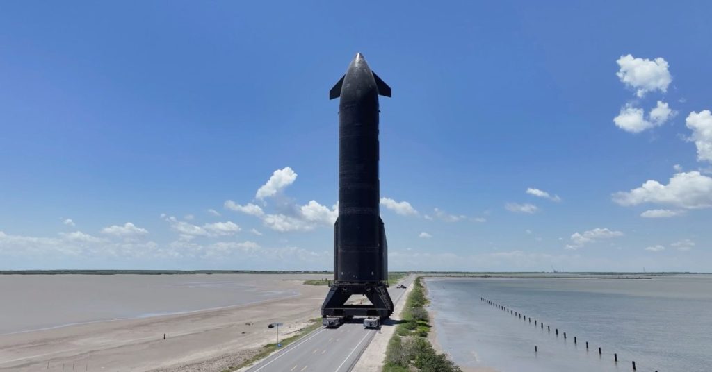 SpaceX présente le vaisseau 35 en route vers des tests captivants pour l'exploration spatiale