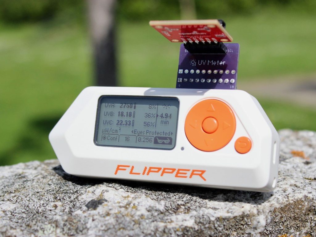 Transformez votre Flipper Zero en un Scanner UV de Poche Étonnant avec ce Module Incontournable !