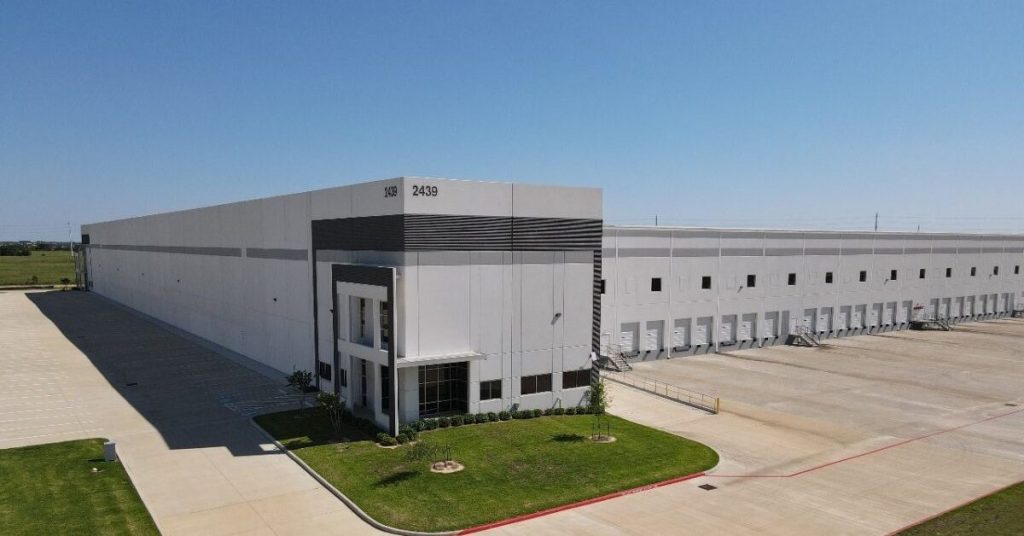 Waaree de l’Inde double sa production de modules solaires dans son usine du Texas