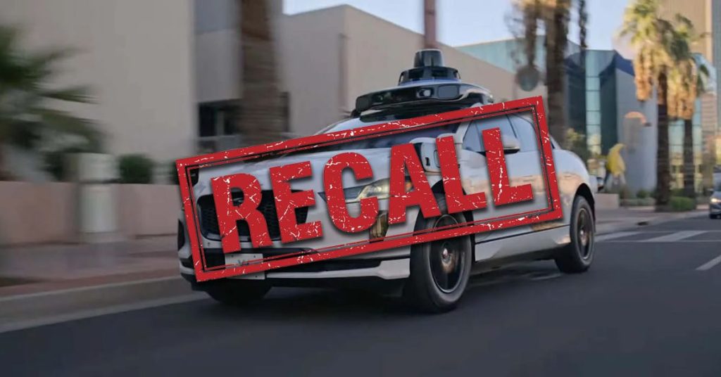 Waymo rappelle 80 % de ses robotaxis suite à des collisions mineures: sécurité et innovation en question