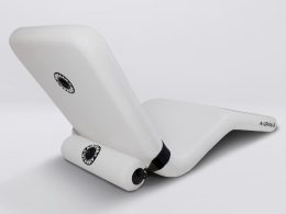 Z LOUNGER Ultra Tough Airseat hero - plare.