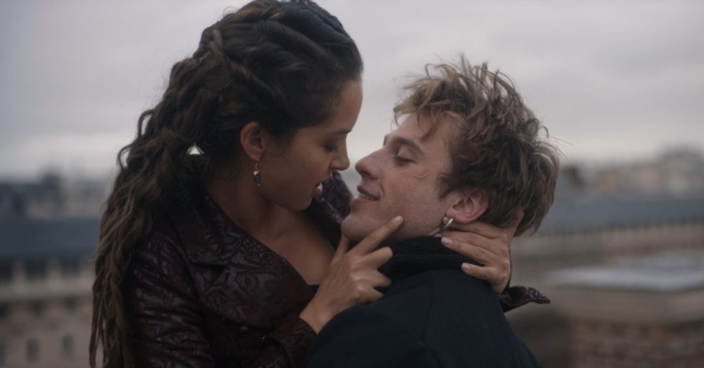 « Plongez dans la nouvelle série Apple TV+ aux airs de Bridgerton et Bake-Off »