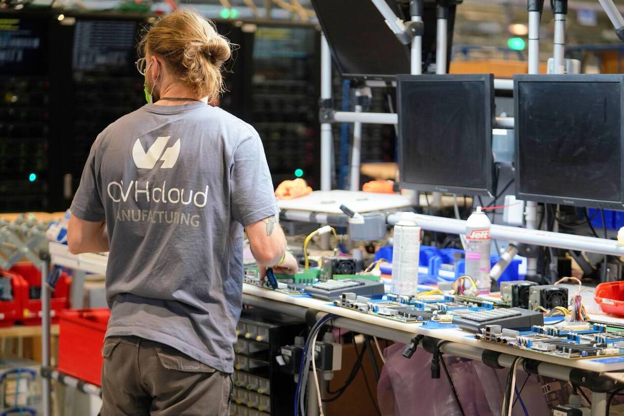 Google s'engage à développer un cloud européen plus 'souverain' en réponse aux tensions transatlantiques - plare. découvrez les avantages du cloud européen souverain, qui garantit sécurité, conformité et maîtrise des données pour les entreprises. optez pour une solution cloud respectant la législation européenne et protégeant vos informations sensibles.